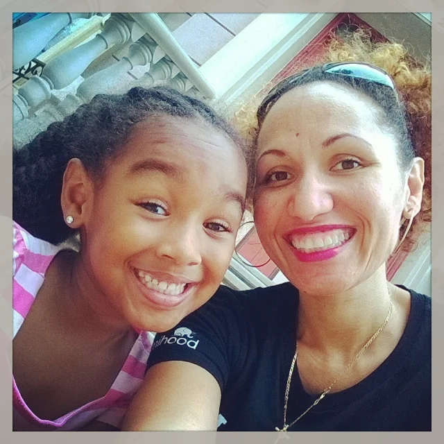 MyMamihood.Mother.Daughter.Disney.jpg