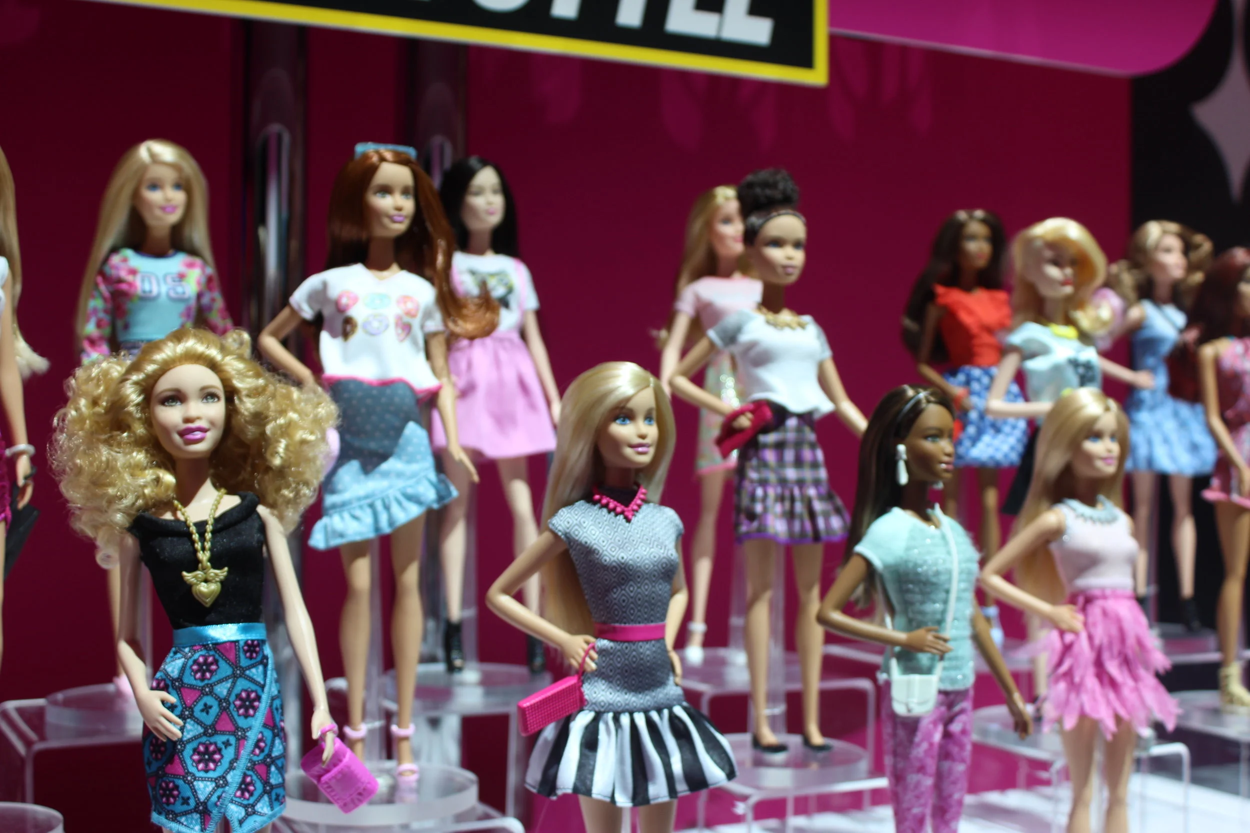 Barbies_4.jpg