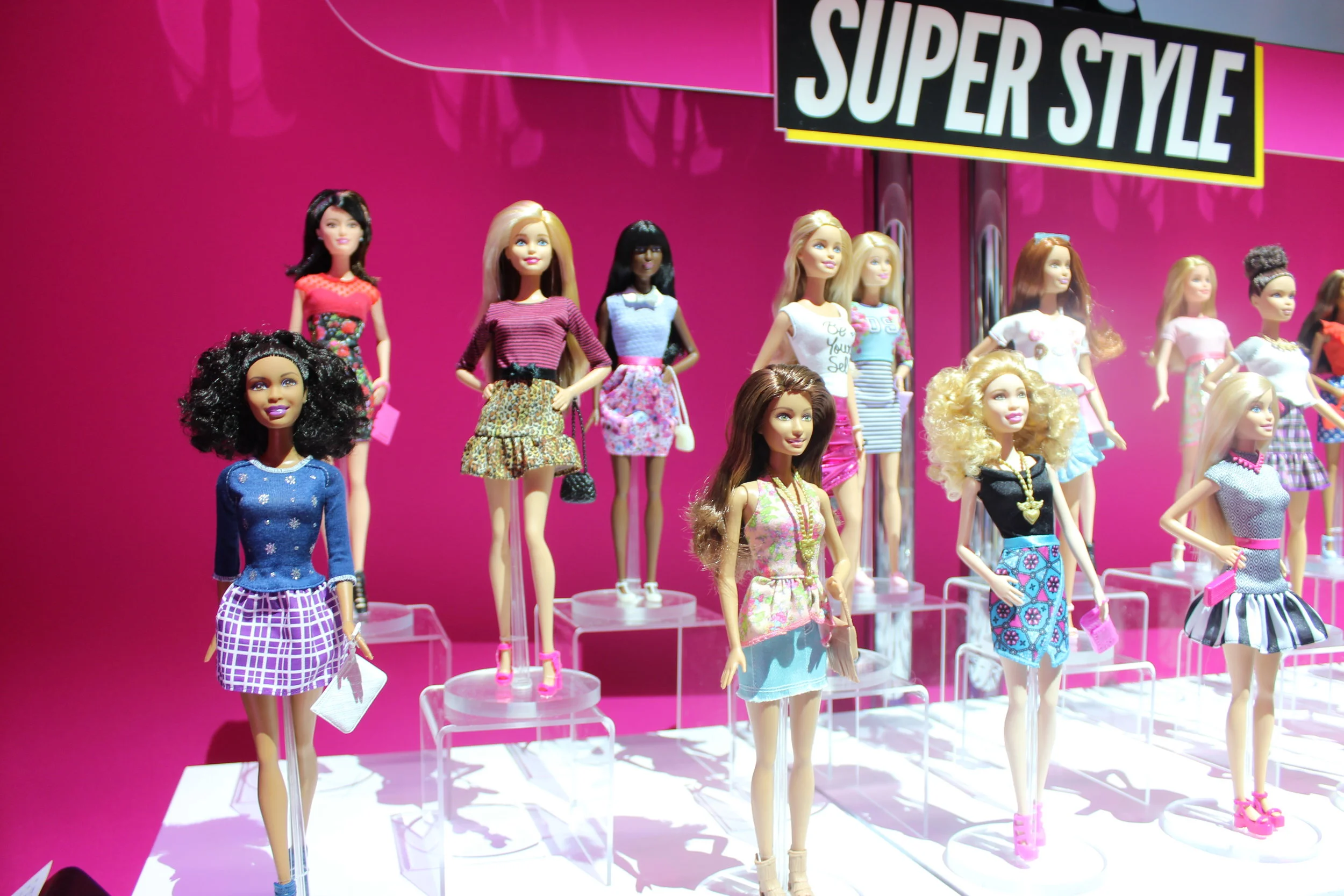 Barbies_5.jpg
