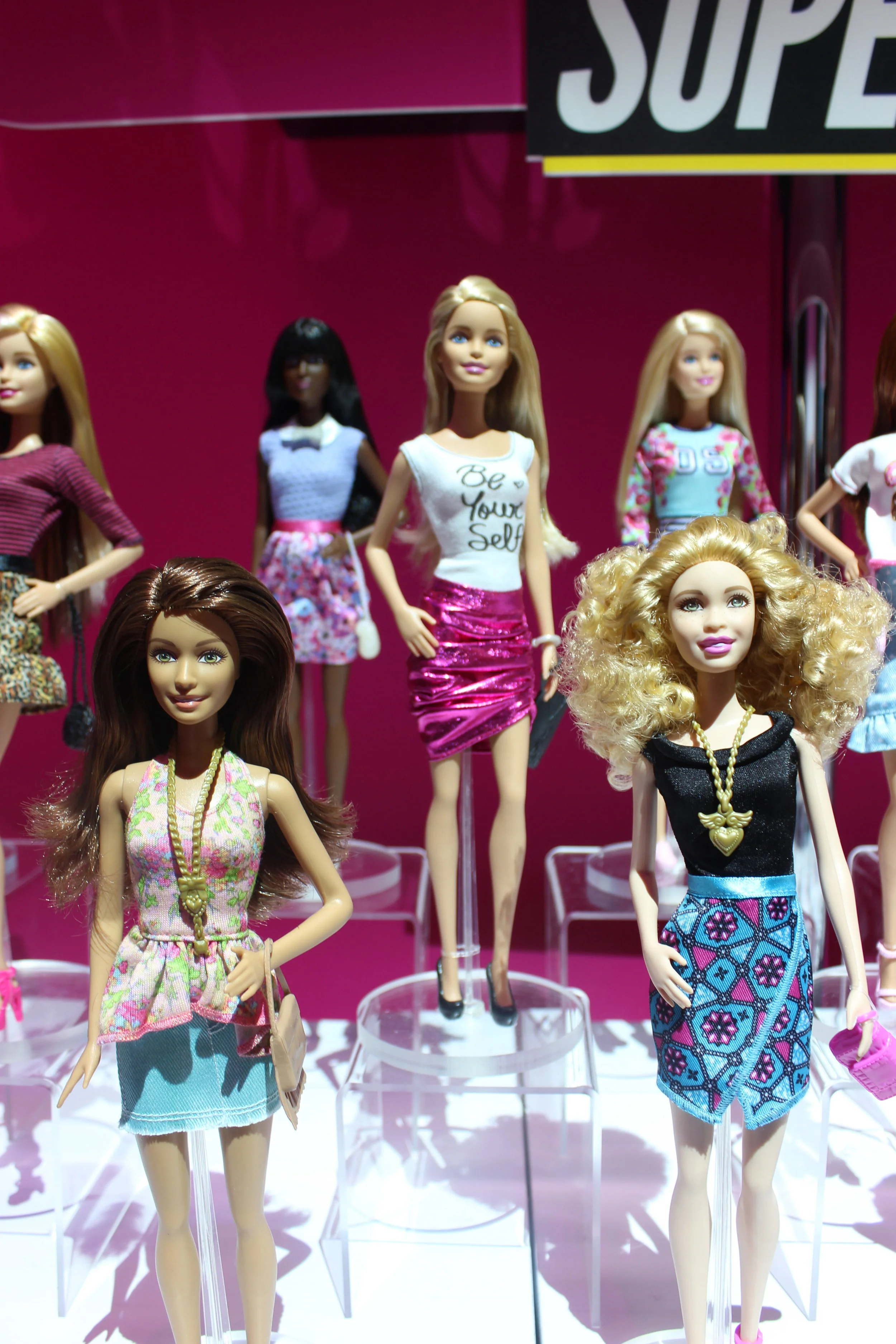 Barbies_2.jpg