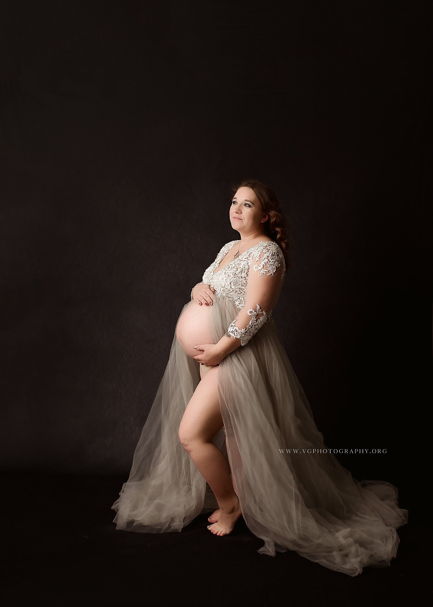 Davenport Iowa Maternity Photographer 
