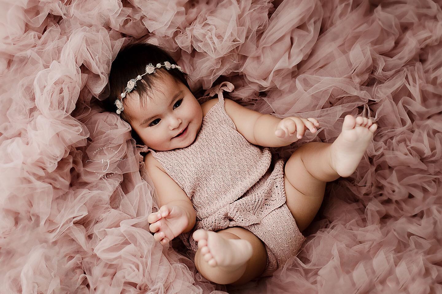 Andrea | 9 sweet months🌷

www.vgphotography.org

#milestones #baby #babyphotography #babysfirstyear #quadcitiesphotographer #molinephotographer #davenportphotographer #bettendorfphotographer #photography #quadcitiesphotography