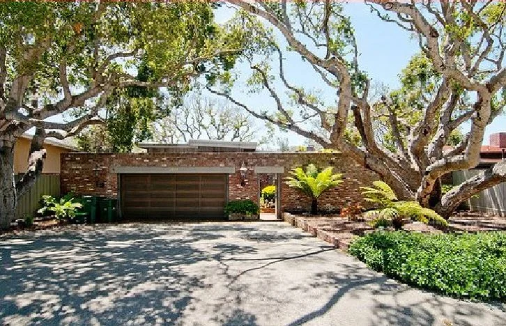  John H. Gamble design - Marburg house street view in Carmel California - 1949 