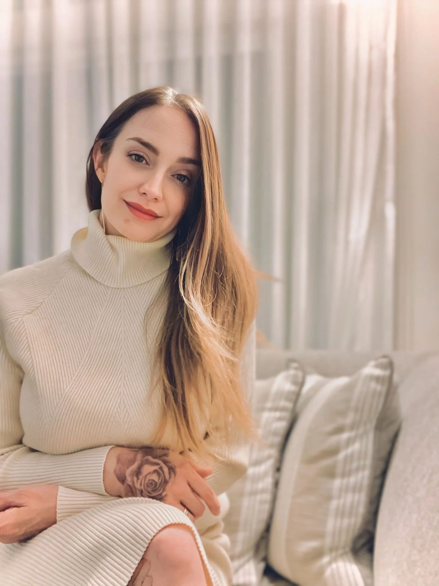 I've been living for the quiet moments this winter and this community that makes it all possible. Art de Cuisine has always been about more than cooking. Community. Sharing beauty, season by season with the people who care. 

Thank you for being here