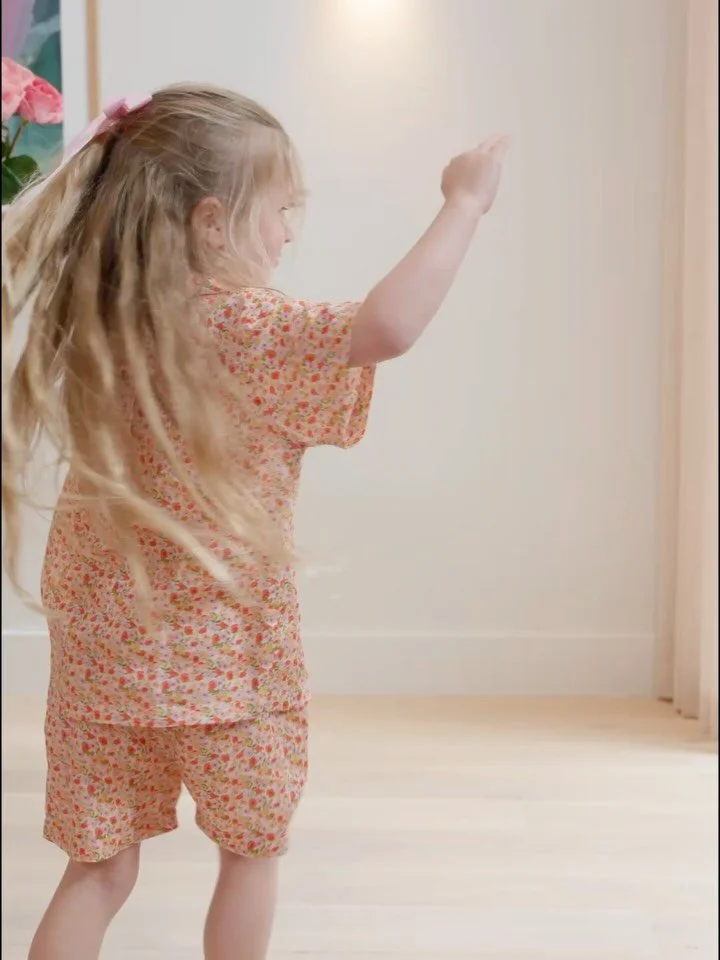Get ready for Summer with my gorgeous short sleepwear sets. ☀️

Two hand painted designs: Sweet Blooms and Native Florals 🌸

You can even get a matching set for your little one! 

These sets are soft on the skin and the perfect gift. 

Pre order you