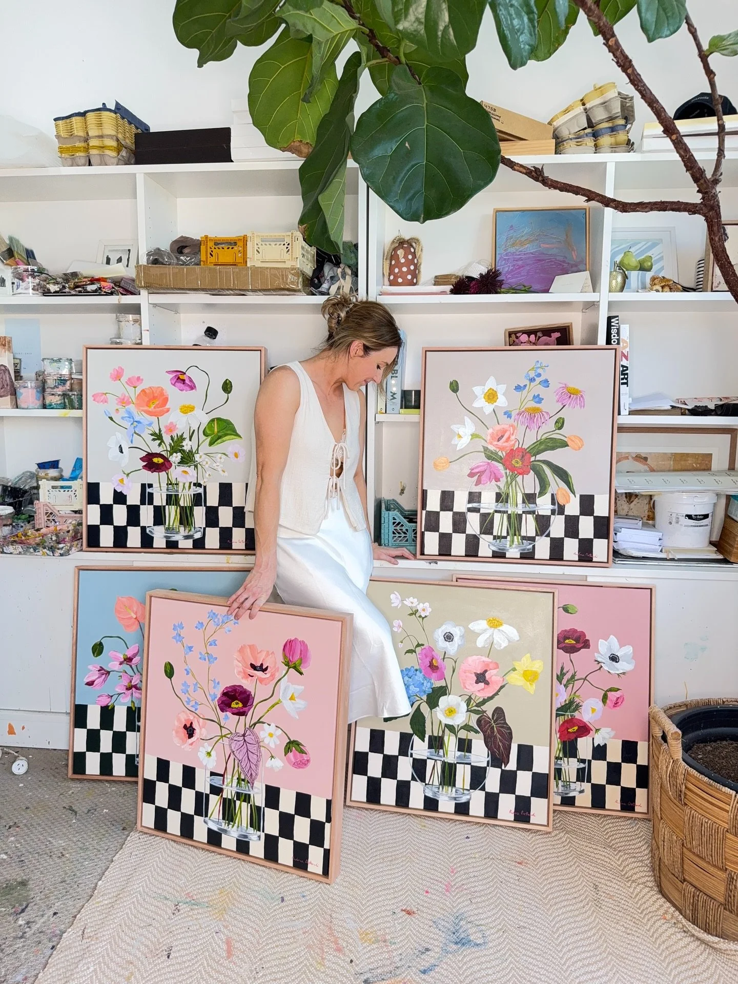 Today is your last chance to see my floral works in person and take them home with you! 🌸

Head to the Affordable Art Fair in Sydney and see the beautiful PiP and Speedy at the @jumbledonline Stall

Happy Sunday everyone!