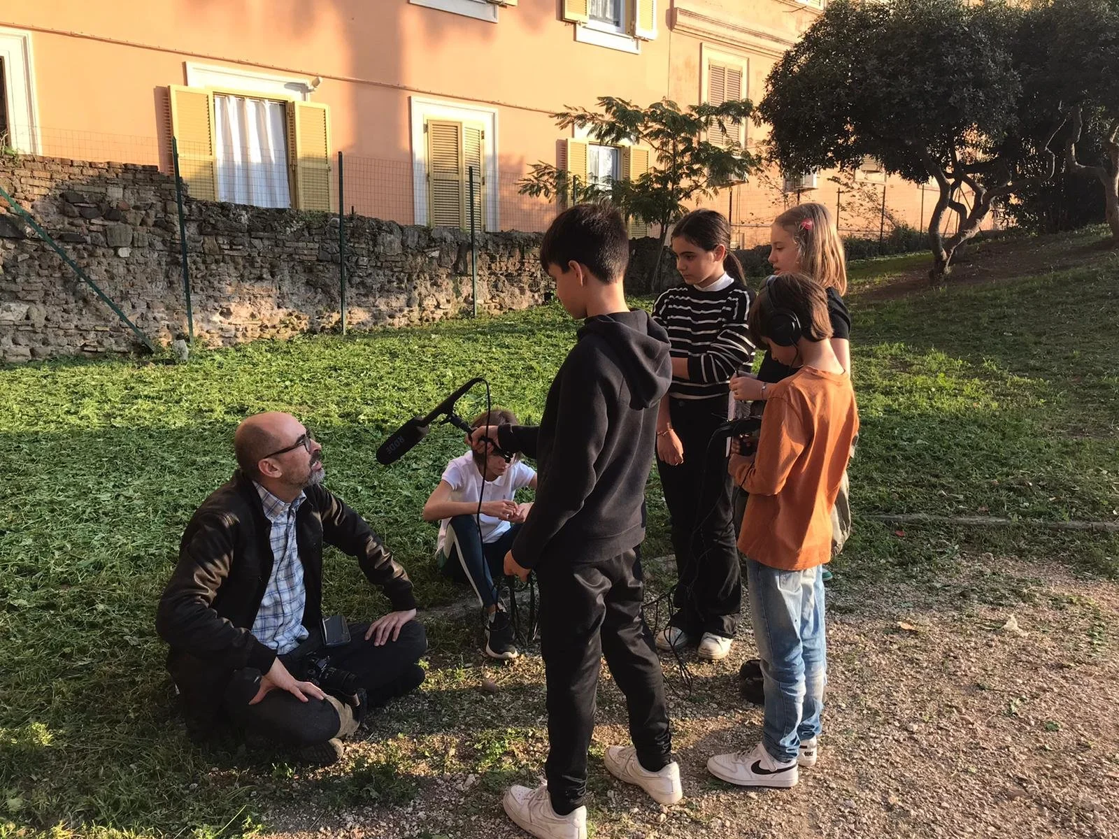 Radio Grafie / A scuola