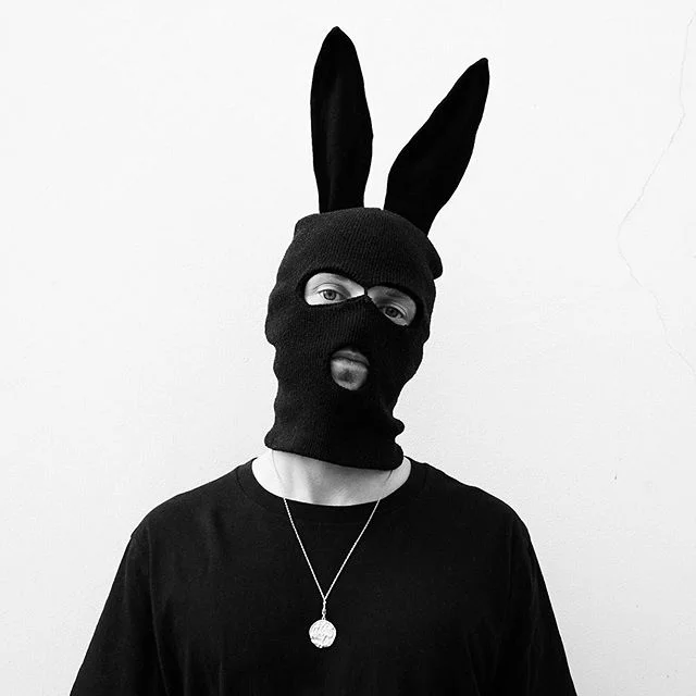 I&rsquo;m a Pluralist Artist - I combine my skills on photography, fine art, collaging, animation, graphics design, video, and projection mapping.

Coming from a fashion photography background, I was exposed to the over consumption and the obscurity 