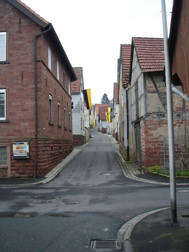 DSC00032001a.jpg