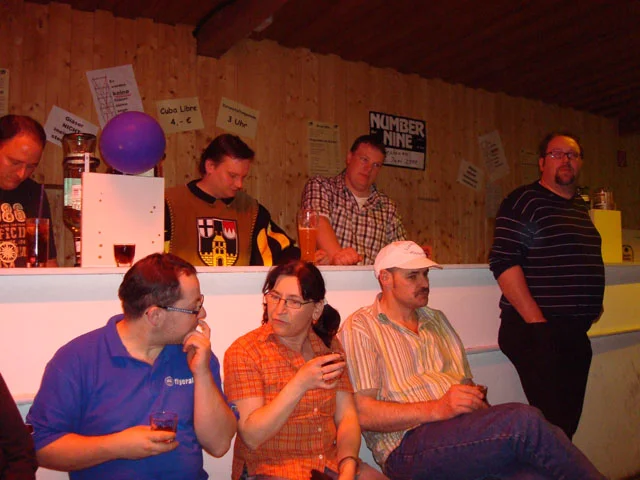 Fest_062001.jpg