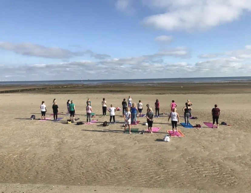 Beach-yoga-classes-Birchington.jpg