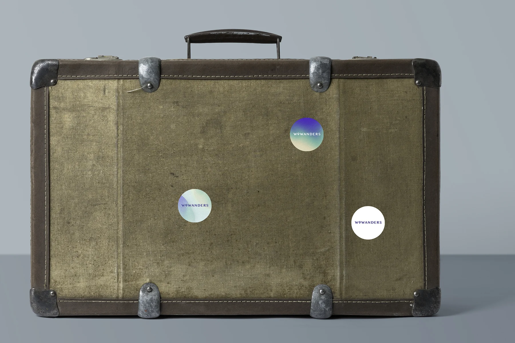 Sticker_Design_Suitcase_Luggage_Wowanders.jpg