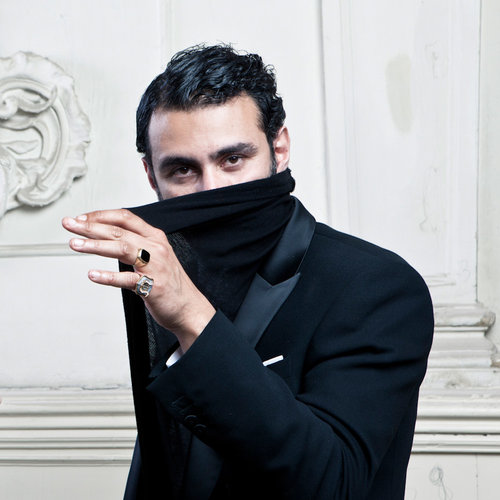 Sammy Zayed, Tatendrang