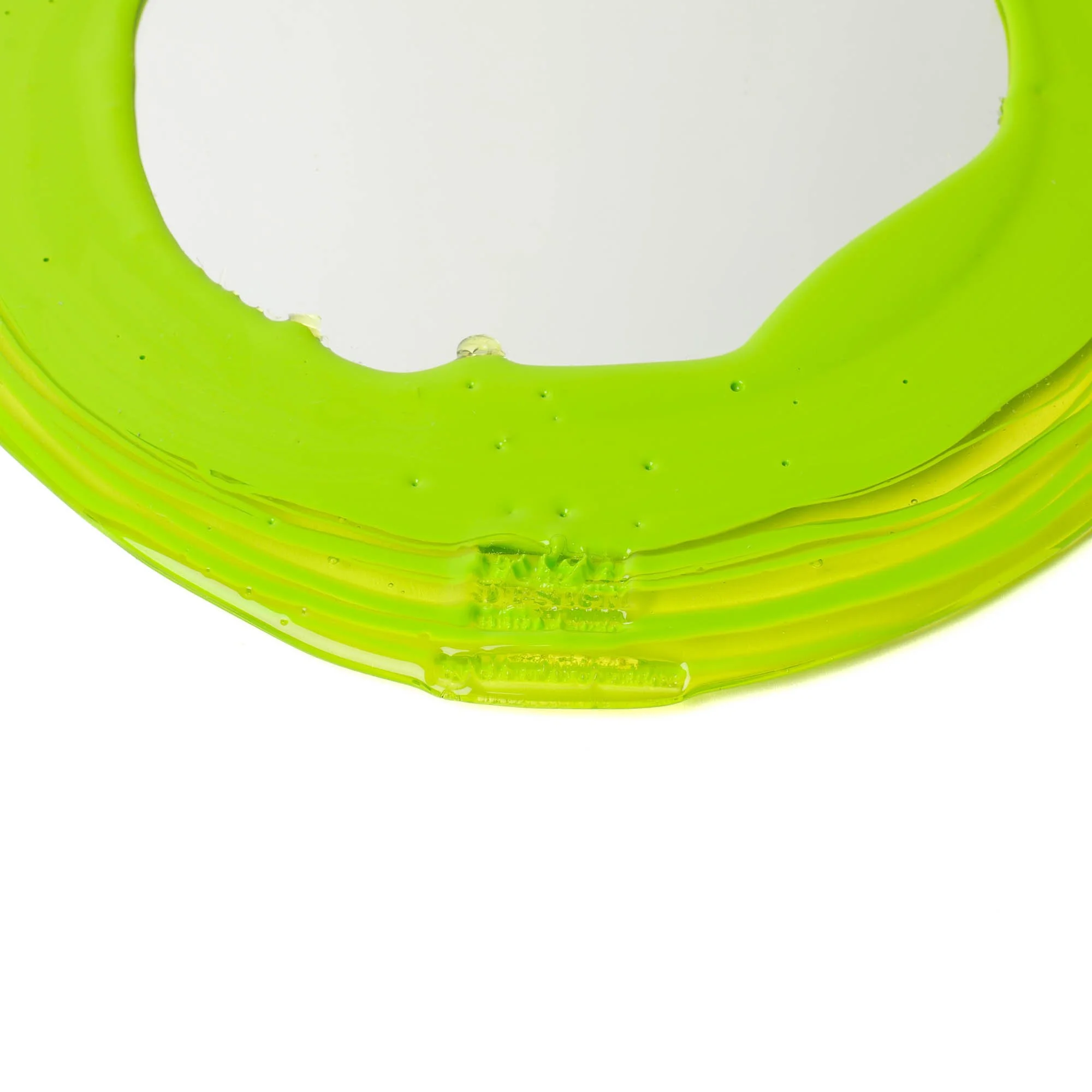 Mirror-D23-4.jpg