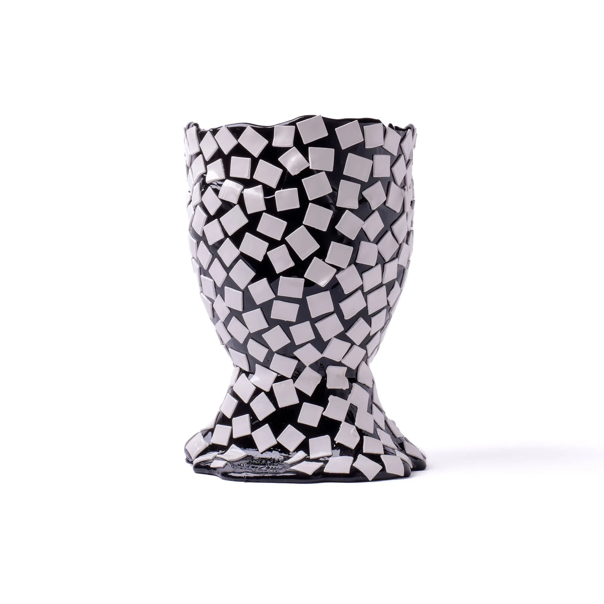 Rock Vase - Matt Black, White