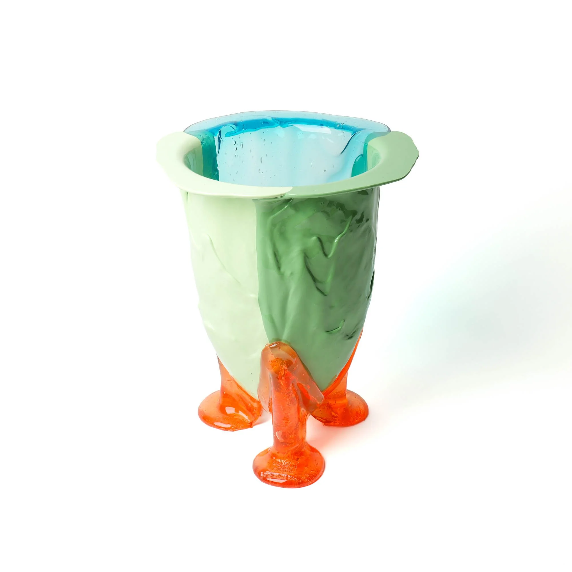 Amazonia-FDV-5001-2481-L-Low-2.jpg