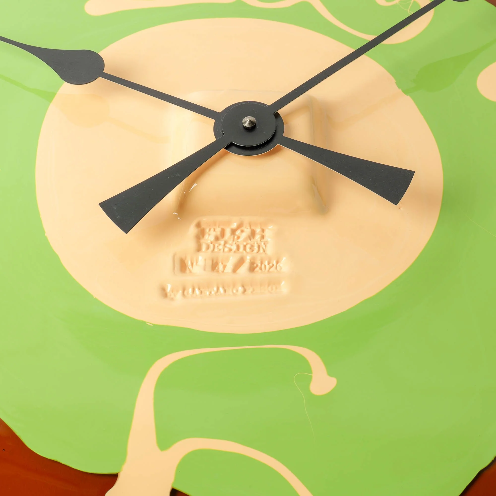 WatchMe-7051-2499-L-Low-5.jpg