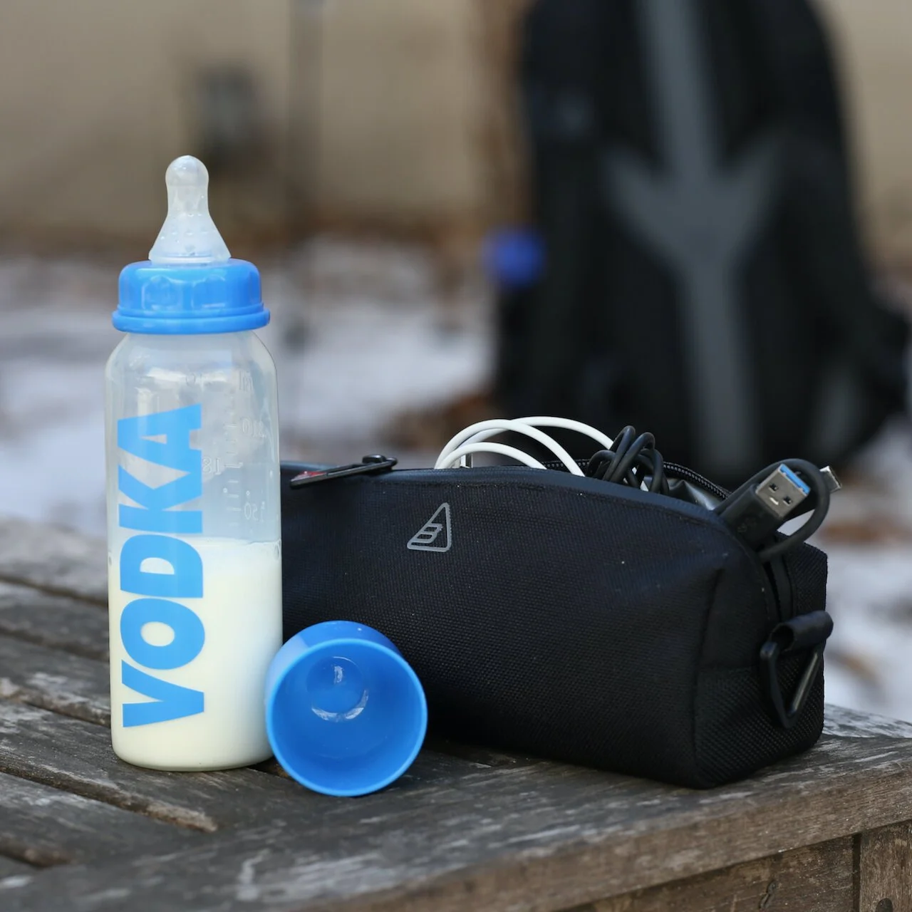 Mommy's Block Party takes the Beau Pack R1 for a spin with the fam!