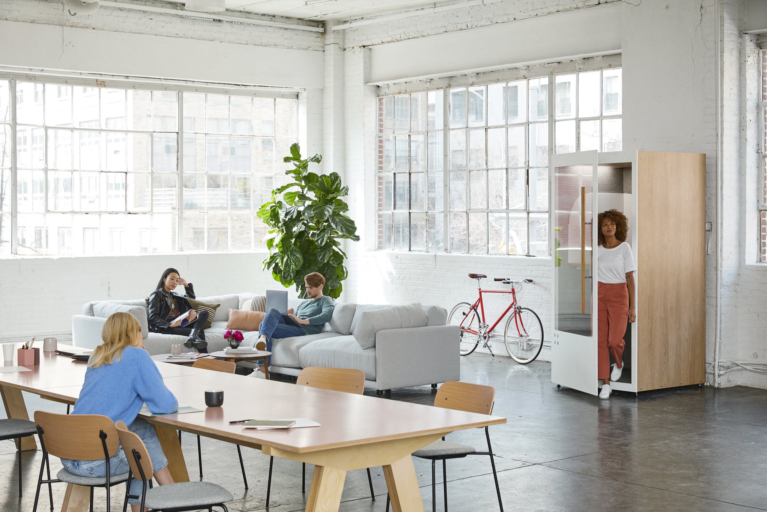 重新定位Female Entrepreneur & Me