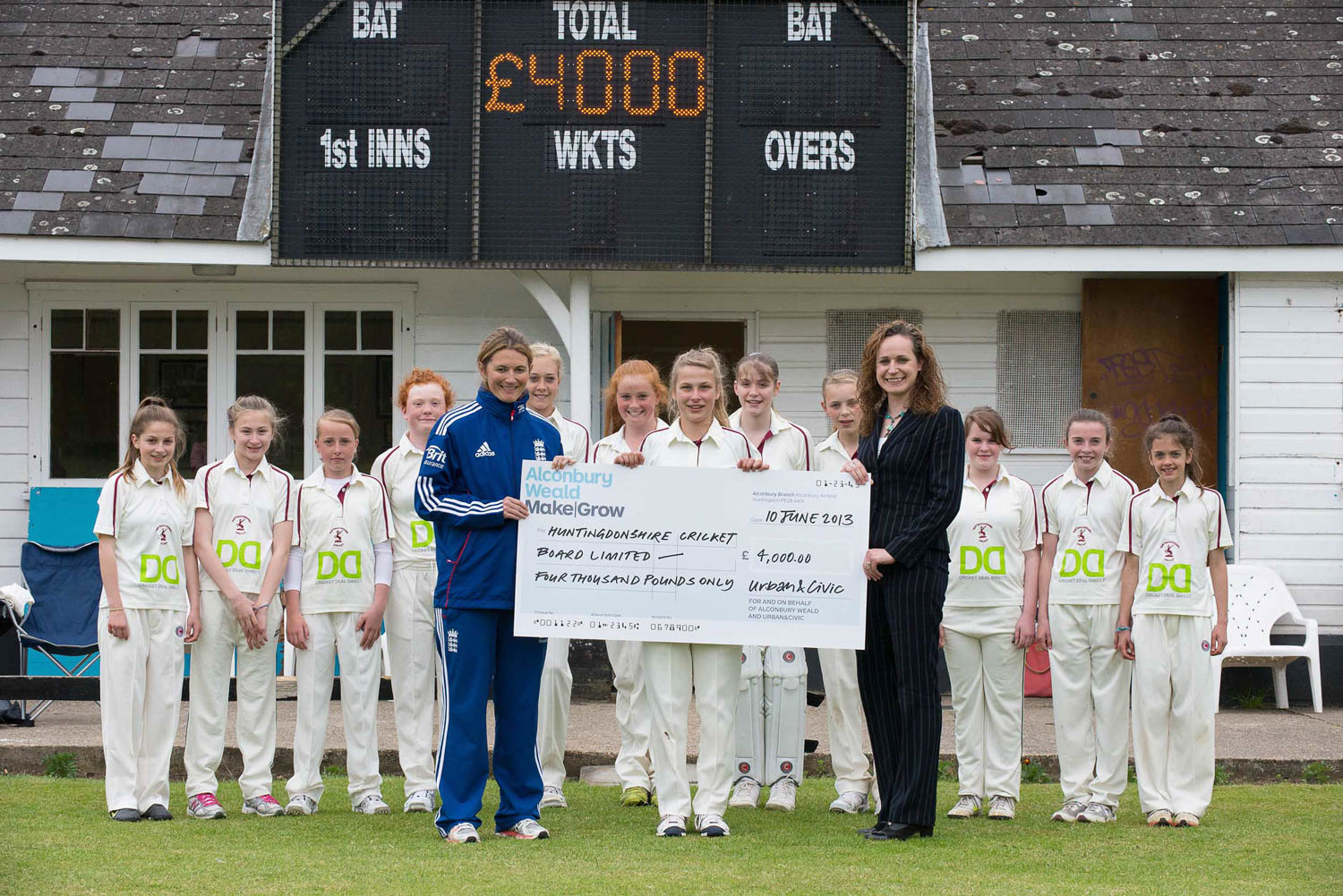 Sponsorship Deal For Hunts Girls Cricket Club.