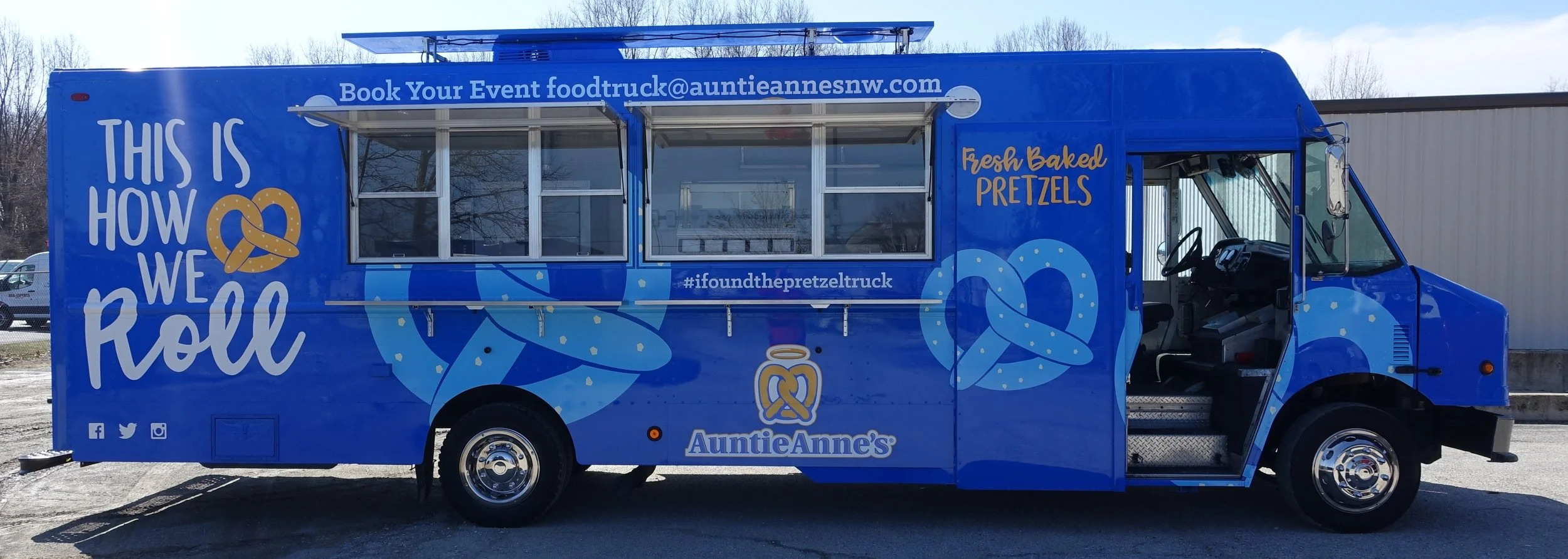 Auntie Annes.jpg