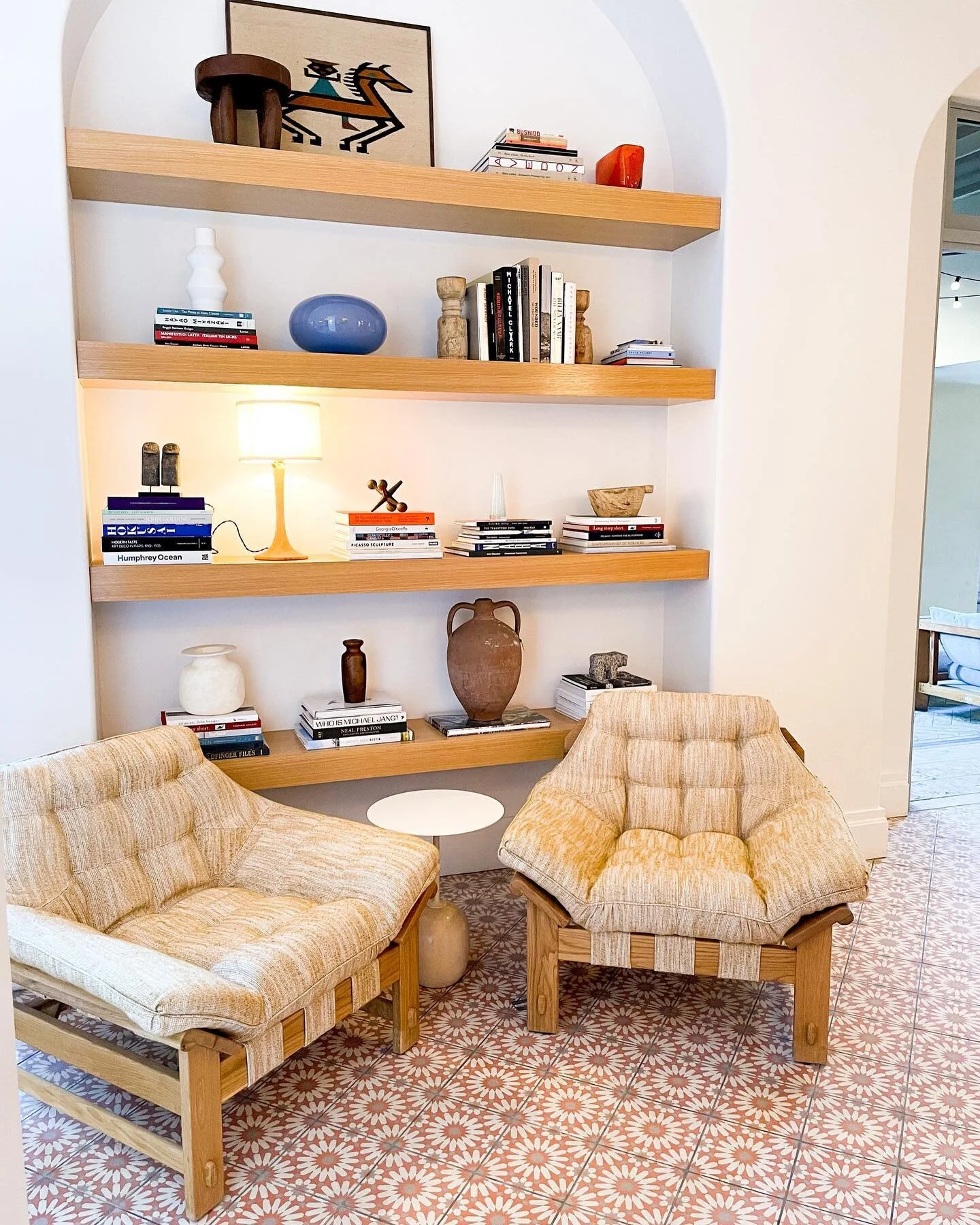 Last week, we had the pleasure of enjoying a staycation at @themaybournebh, a newly reimagined property that was originally a Montage hotel.

In case you missed our stay on Stories, here&rsquo;s a quick recap:

&bull; Located in the heart of Beverly 