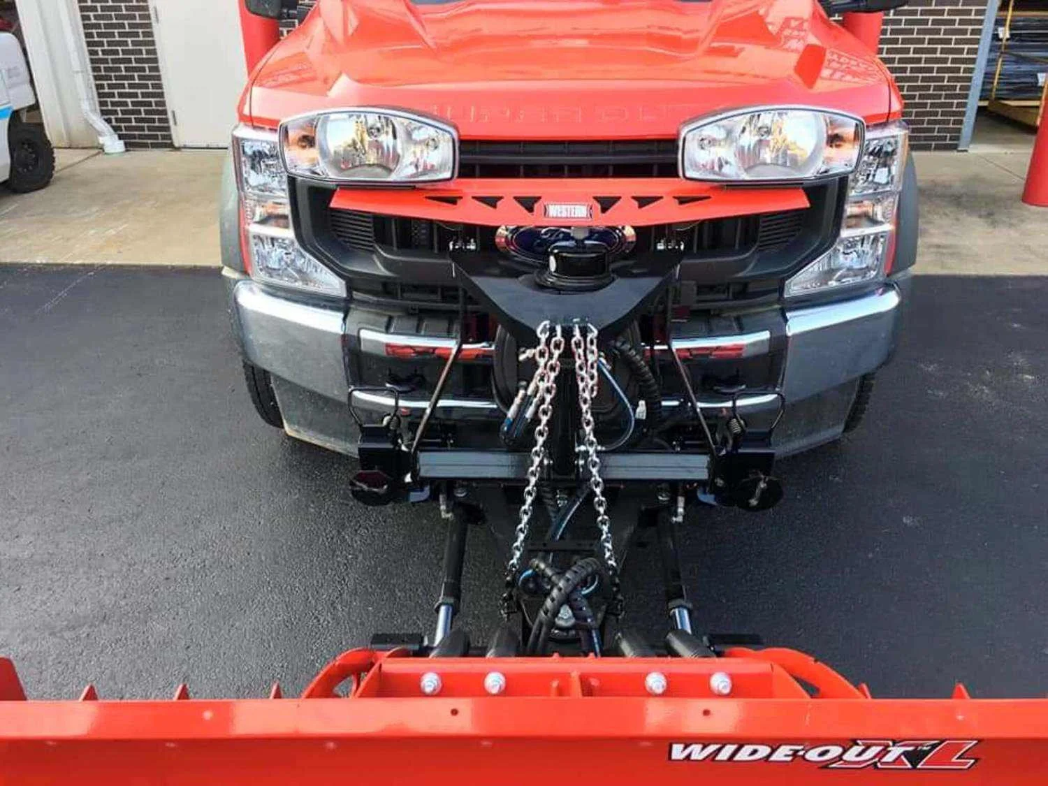 Snow_Plow_Services_for_Commercial