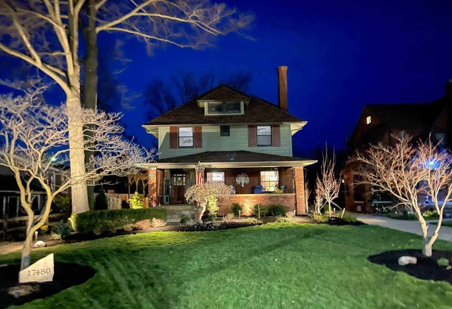 Outdoor_lighting_designed_by_Forni_Landscaping