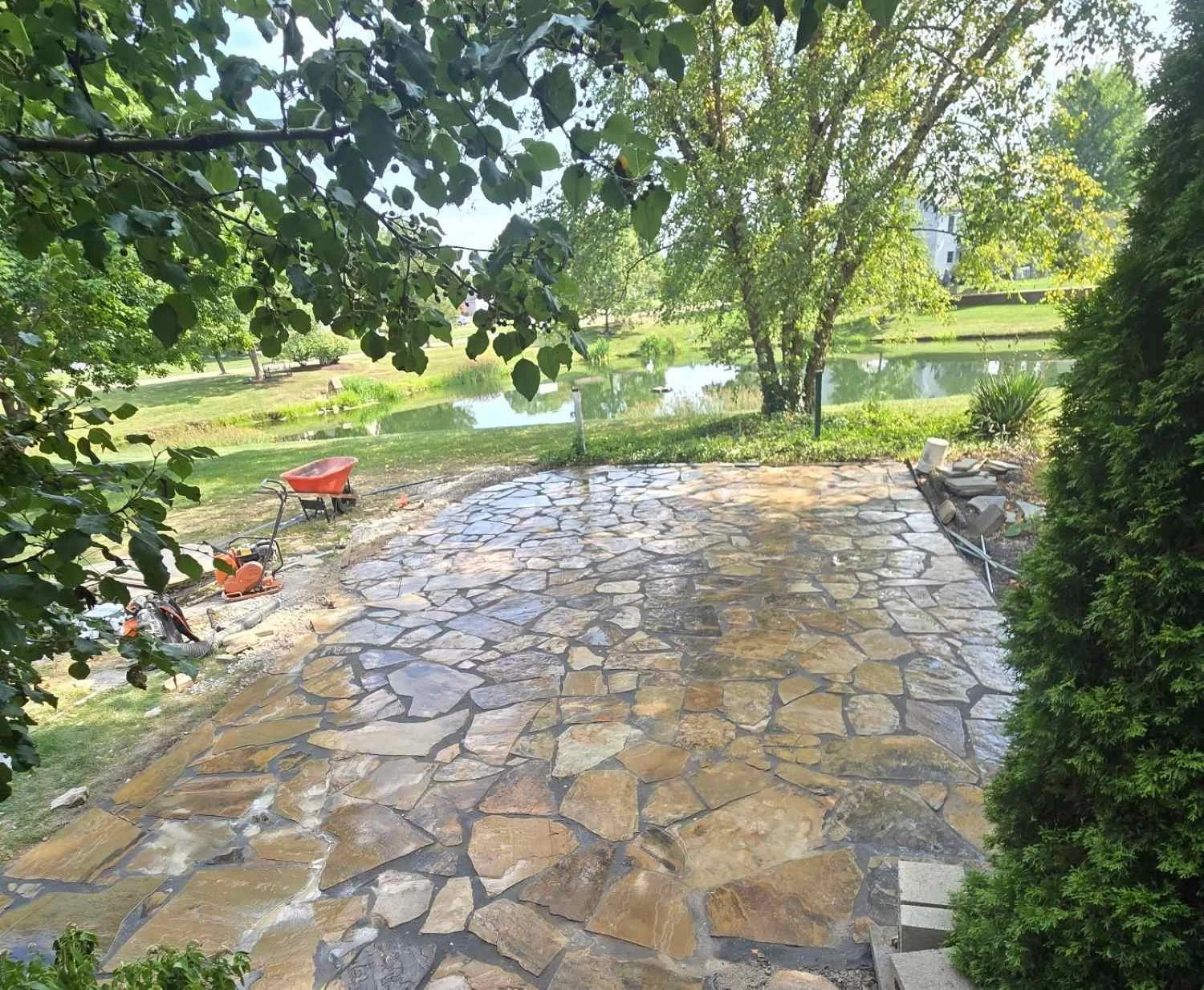 Hardscape_home_improvements_patio_design