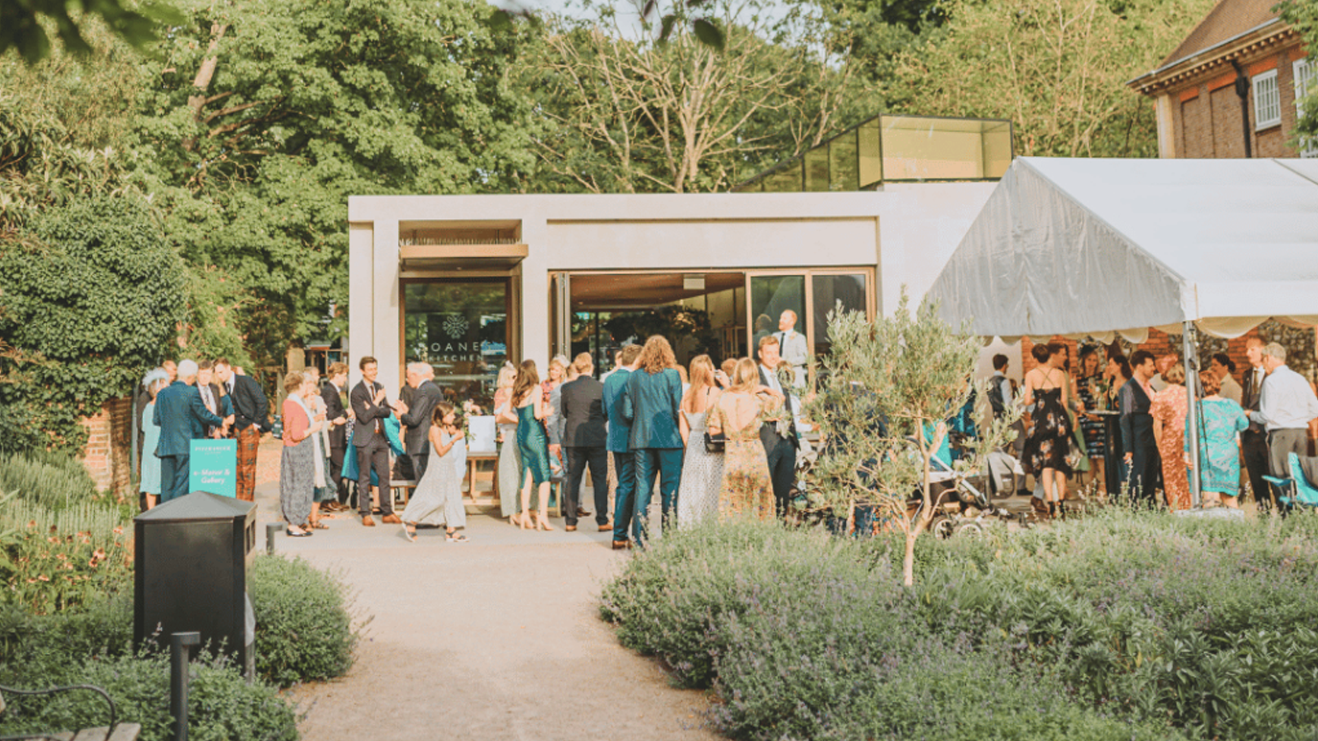 PRIVATE WEDDING @SOANES GARDEN | PITZHANGER MANOR