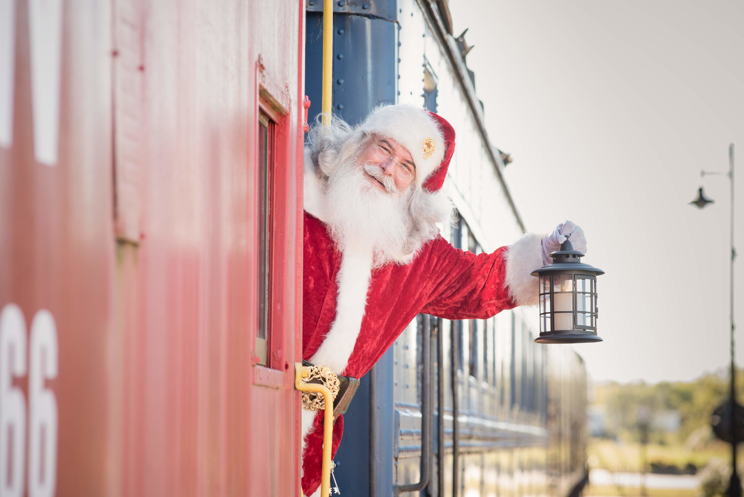 SantaKennyTrainMuseumOct2018ForPrint-3.jpg