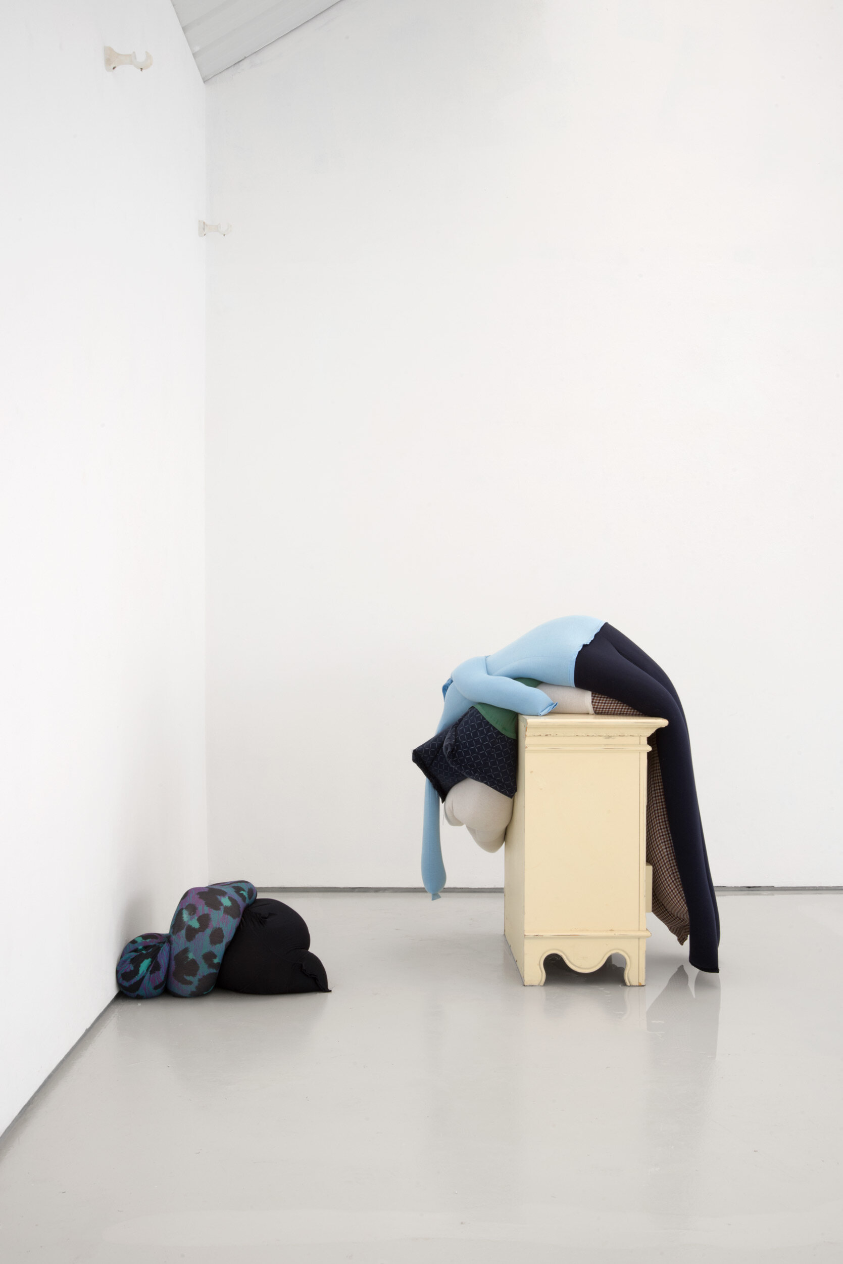 Fall, slump, drop on a bedside cabinet in water[...], Installation View, Alex Farrar, Bloc Projects, 2019, 8.jpg