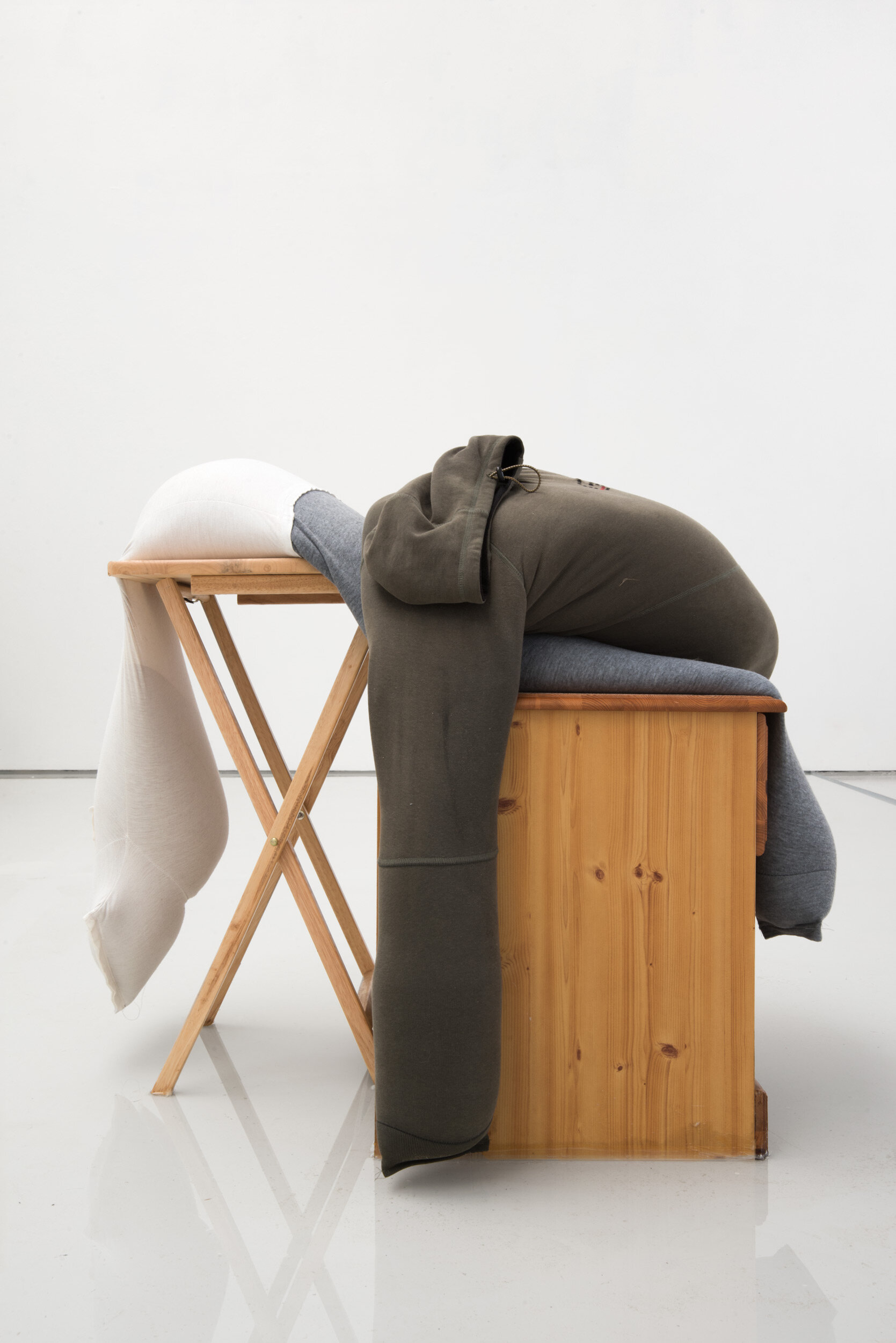 Sag on a folding table, slip on a bedside cabinet in water, Alex Farrar, Bloc Projects, 2019, 1.jpg