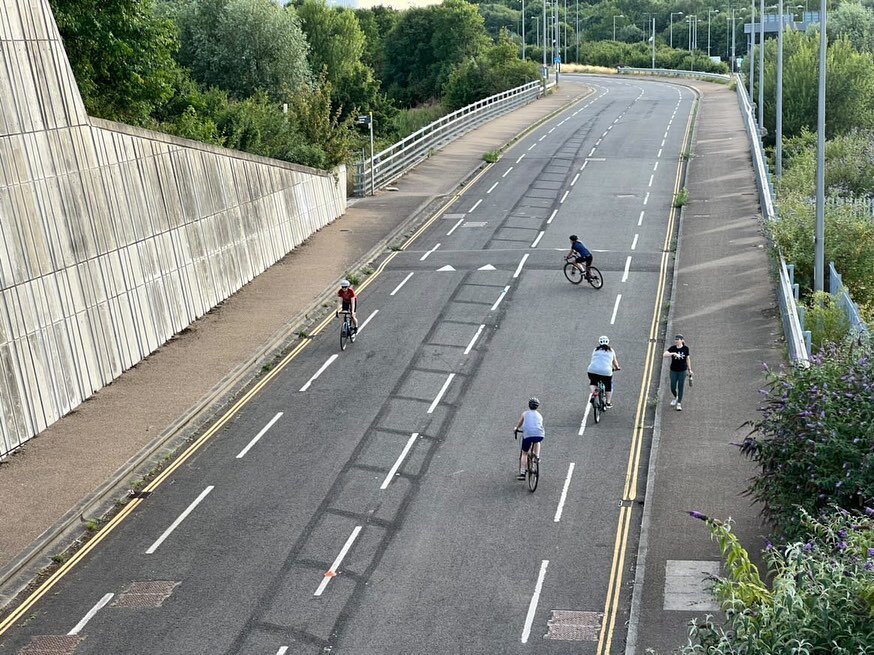 Our classic slow skills: a low-pressure, traffic-free way to learn bike control. 
.
ID: both pictures of 4 riders on a closed road in different formations, there&rsquo;s a coach on the side gesturing. 

#slowskills #bikehandling #outsideisfree #bikes