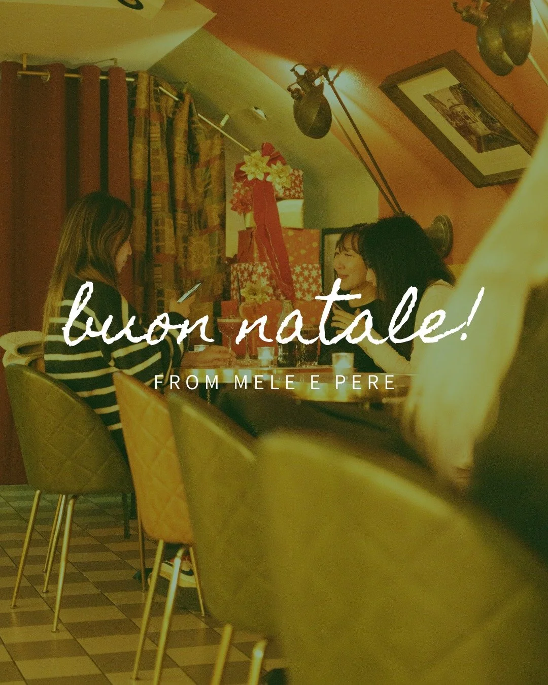 Buon Natale! ✨

From all of us at Mele e Pere - we wish you good food, good wine and plenty of cheer. 🎄