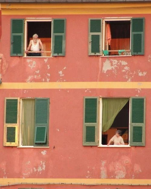 Mood: daydreaming about summer. ☀️