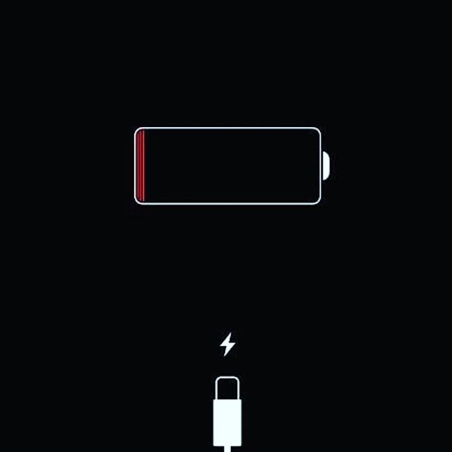 this happens to us as people too. 🚨🚨🚨
life can drain our energy &amp; make our batteries run low.
what percentage are YOU at right now?
what are some things that charge you up? 🔋

#sundayfunday #recharge #relax #rest #selfcare #selflove #selfcare