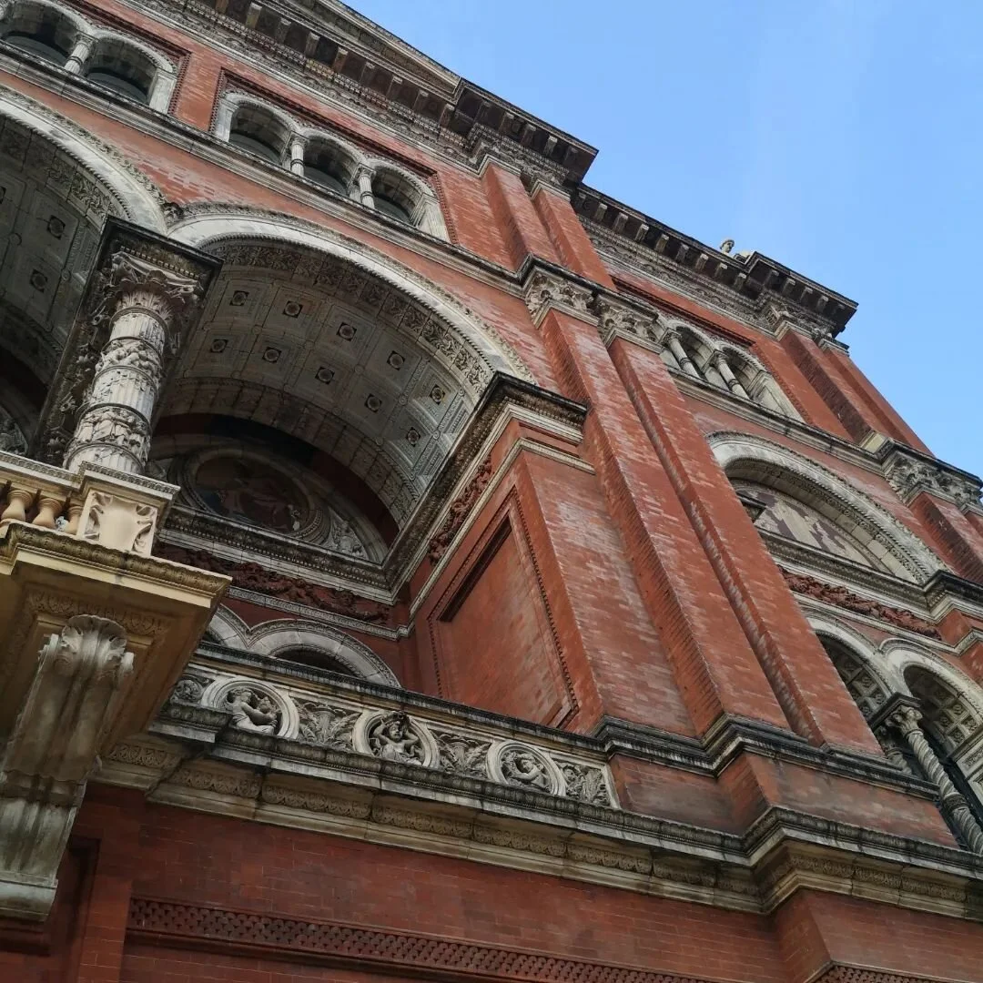 Come fare un trasloco Londra - Milano in 10 giorni senza farsi venire la gastrite tutorial