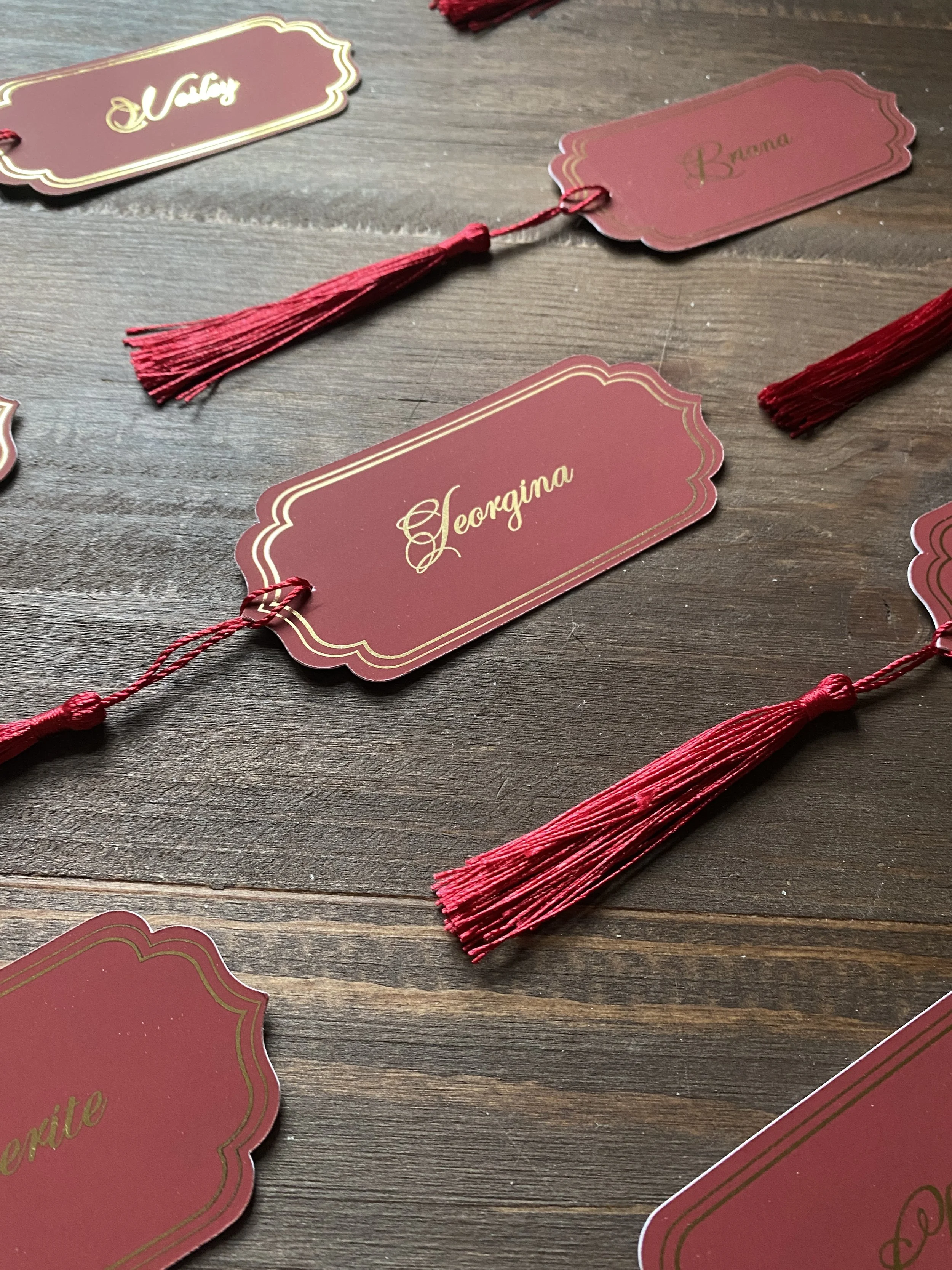 Wuthering Heights Bridgerton Gothic Wedding Place Settings Wavy Arch Shape with Tassel Red and Gold.JPG