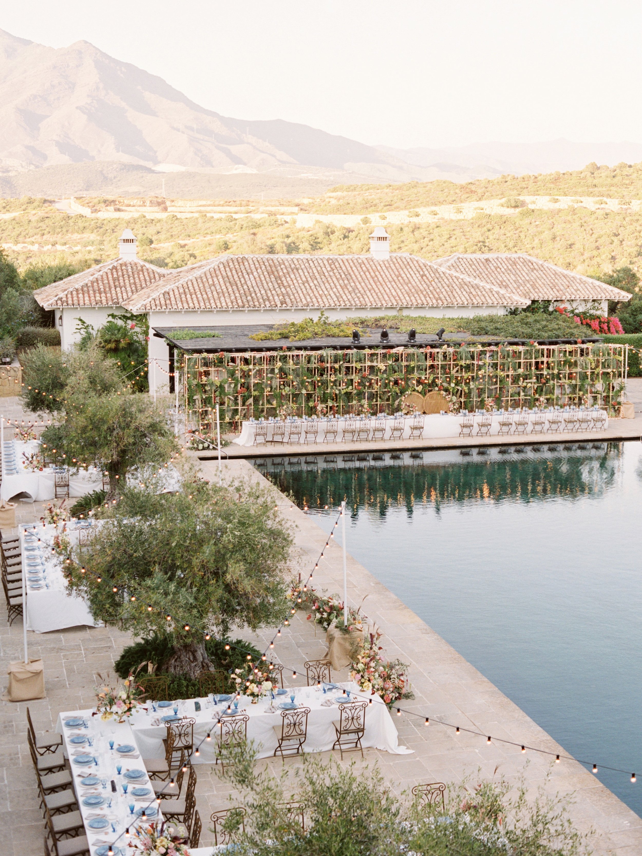 Celebrity Destination Wedding Weekend in Marbella-Spain, 
captured by @ashleyludaescherphoto 😍

As seen on @martha_weddings 

#destinationweddingplanner #gettingmarried #destinationweddingspain
#bestweddingplanner #mallorcawedding
