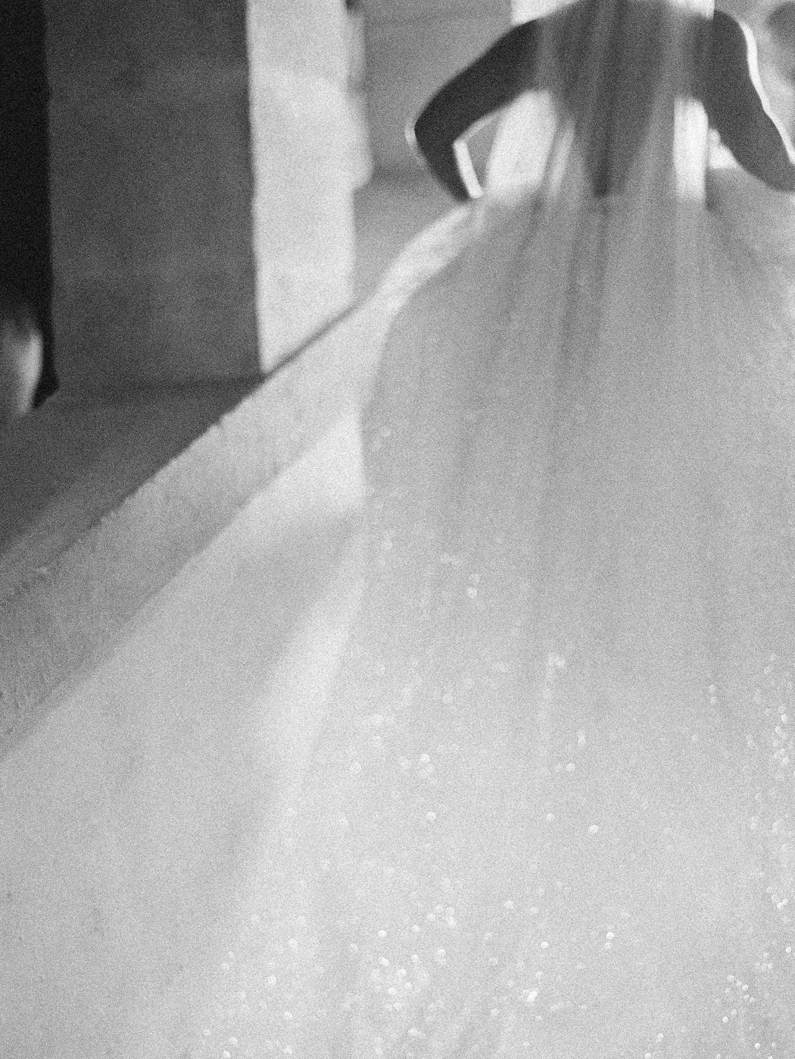 Bridal walk 👑 beautifully captured by @peterandveronika 
As seen on @stylemepretty 

#destinationweddingplanner #gettingmarried #destinationweddingfrance 
#bestweddingplanner #bride