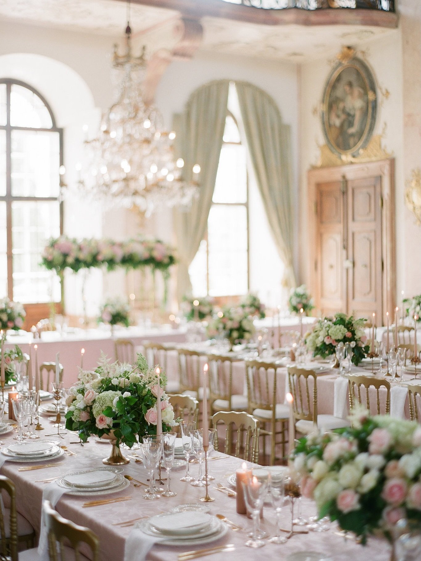 Sound of Music tablesetting at the beautiful @schlossleopoldskron in Salzburg-Austria!💘

Captured by the talented @gregfinck 
As seen on @stylemepretty and 
@hochzeitswahn 

#destinationweddingplanner #gettingmarried #destinationweddingaustria
#