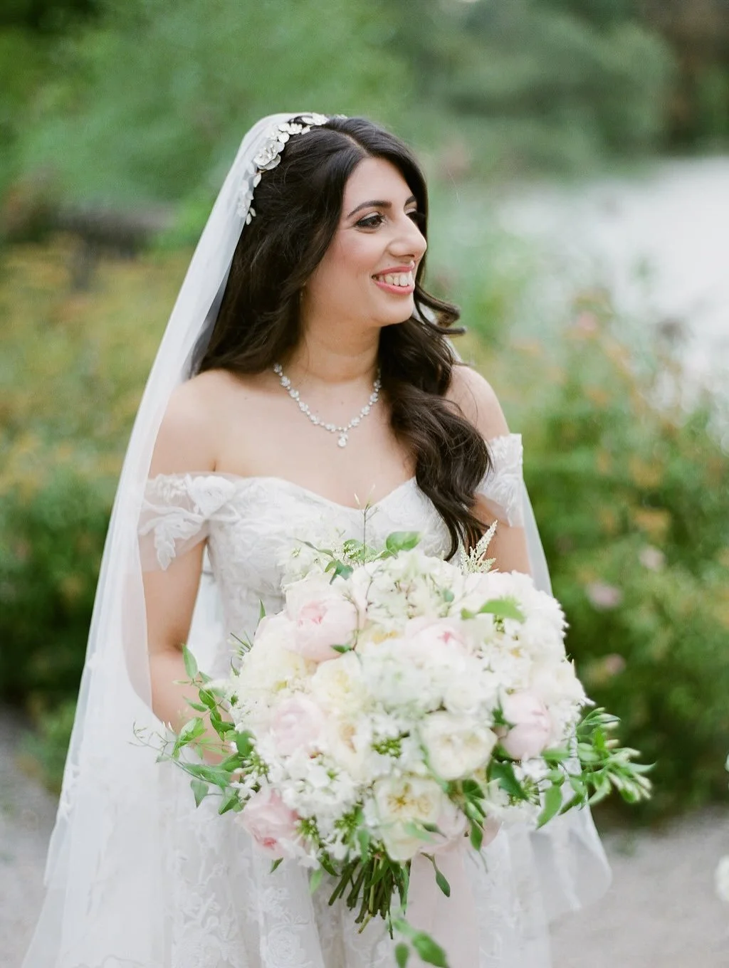 Channeling The Sound of Music in Salzburg-Austria 🤍
As seen on @stylemepretty and @hochzeitswahn 

Photo: @gregfinck 

#destinationweddingplanner #gettingmarried #destinationweddingaustria
#bestweddingplanner #fineartwedding
