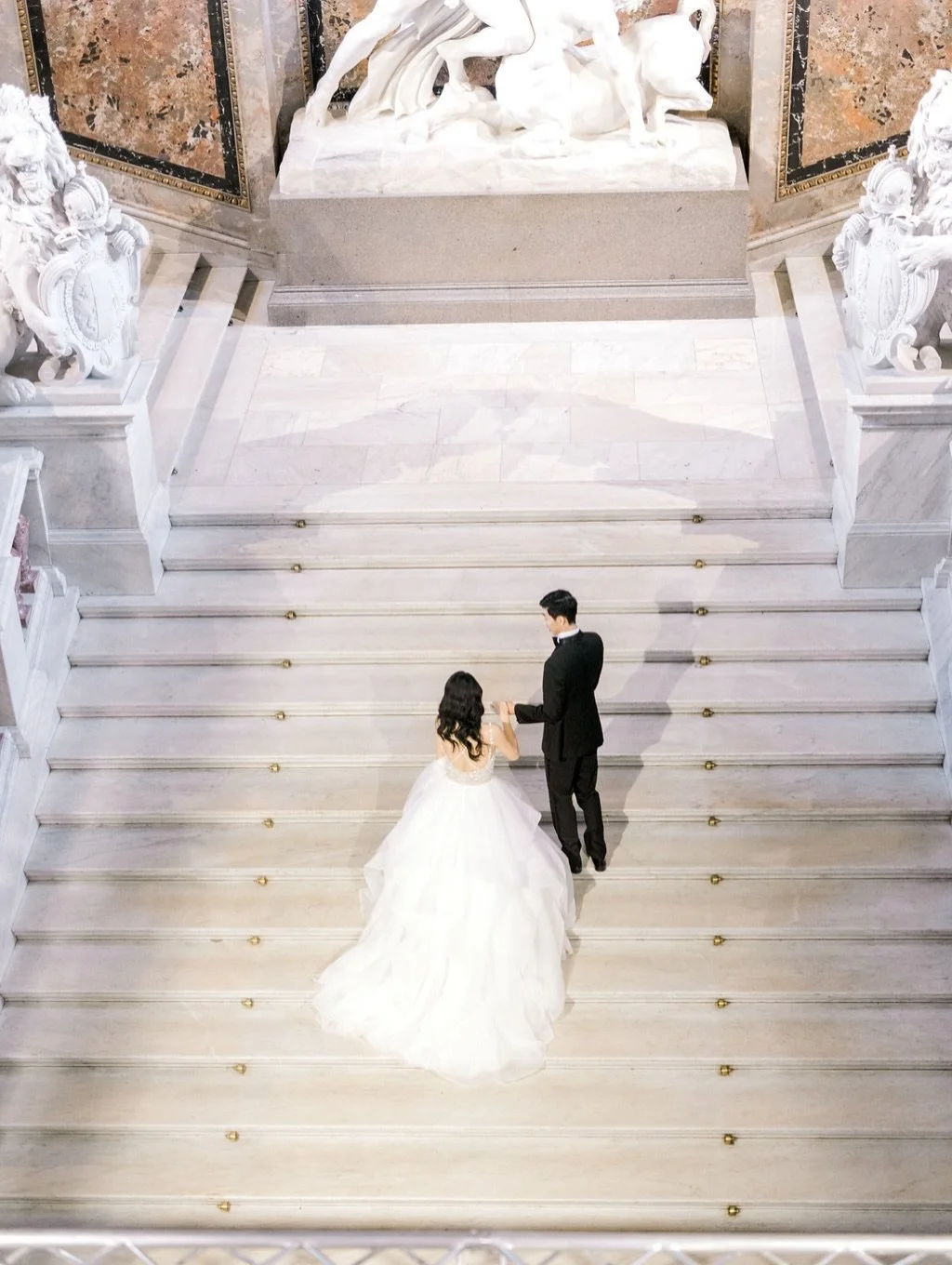 Wedding Shoot 👑 beautifully captured by @peterandveronika at @kunsthistorischesmuseumvienna 

#destinationweddingplanner #gettingmarried #destinationweddingaustria
#bestweddingplanner #weddingcouple