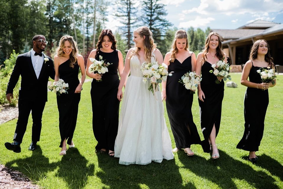Nothing better than being surrounded by your besties on your wedding day!

Photographer: @jenniecrate
Planner: @enchanteddesignscolorado
Venue: @vailgolfandnordicclubhouse
Florist: @blushandbayfloral
Videographer: @glasshouseweddingfilms
Hair and Mak