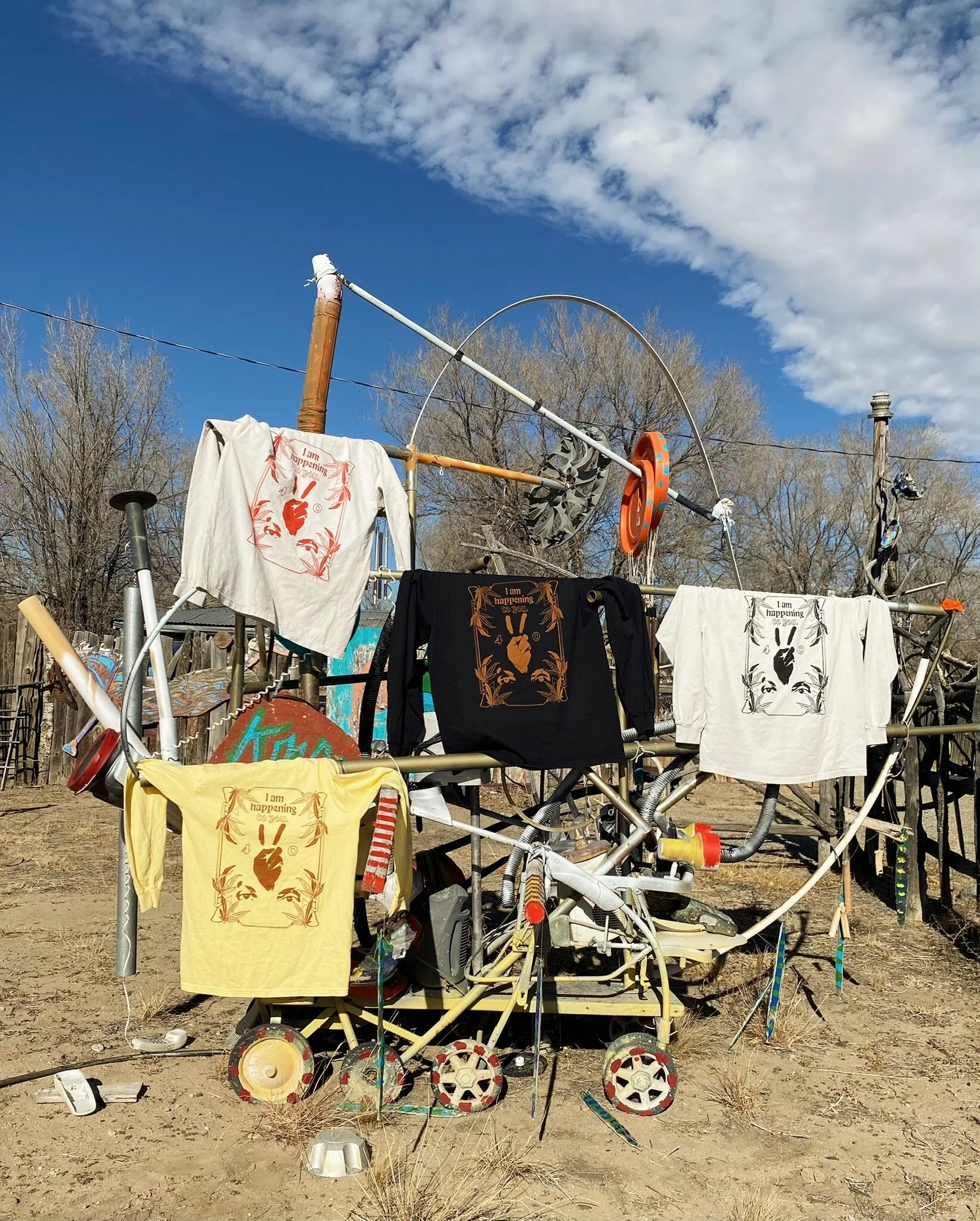 HAPPENING L/S T-shirt