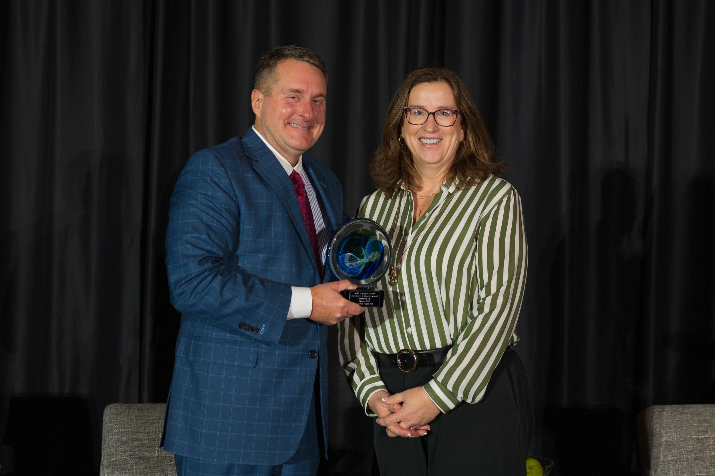 Doreen Hull Receives Excellence in Benefits Award