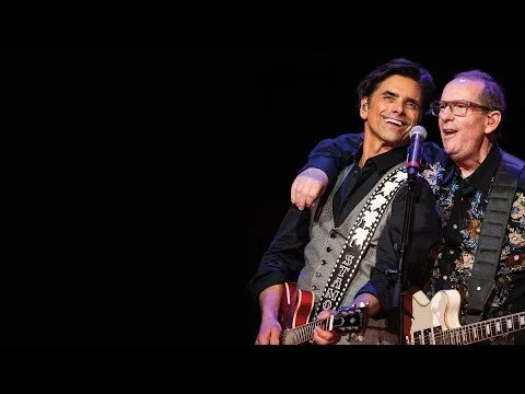 John Stamos and anaplastic thyroid cancer survivor Jeffrey Foskett give back to MD Anderson