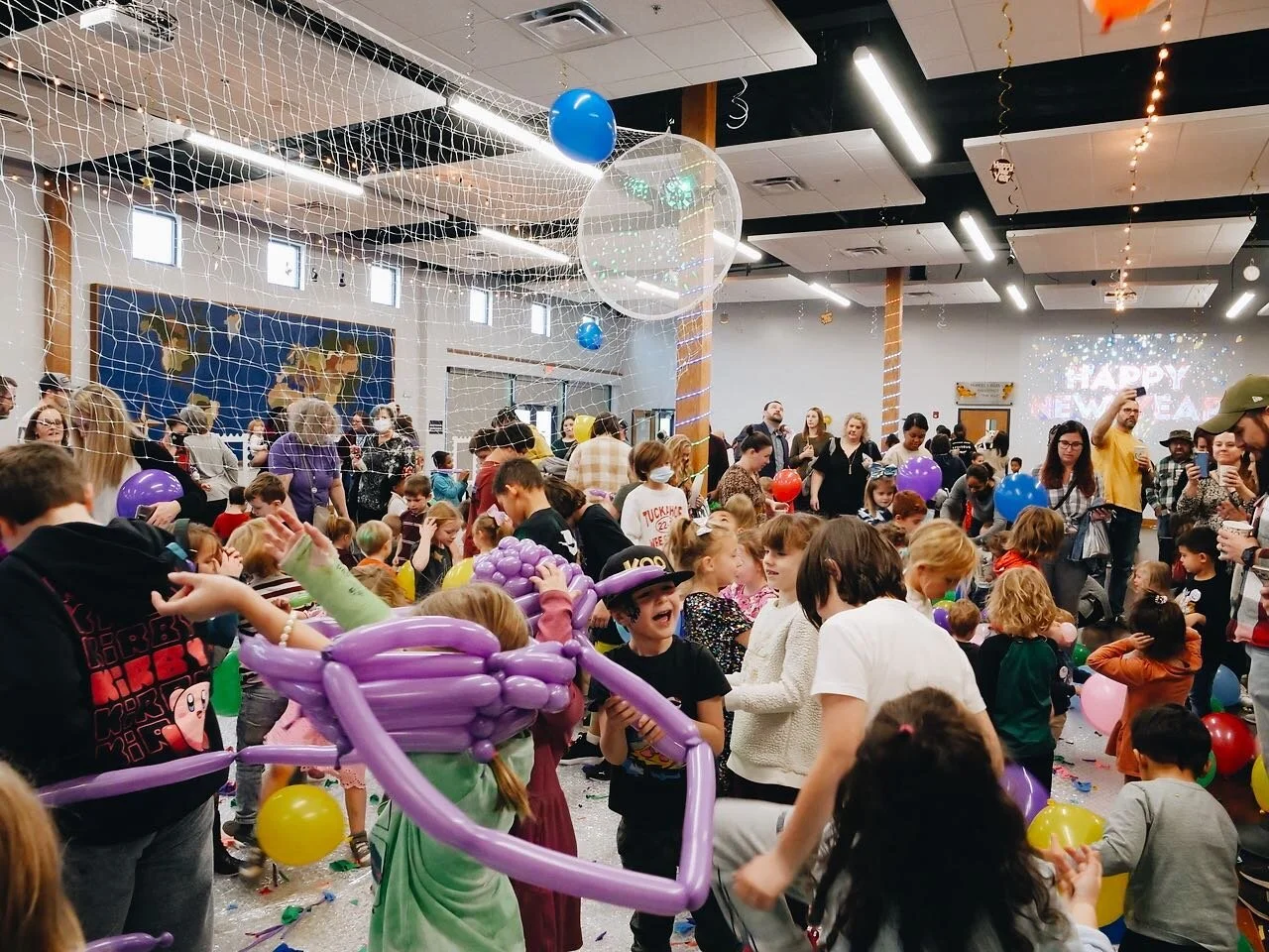 New Years at Noon(ish) is 18 days away! Come celebrate with us on December 31st from 1 PM to 4 PM as we travel through the USA to explore how different states ring in the new year! 

Click the link in our bio to register!