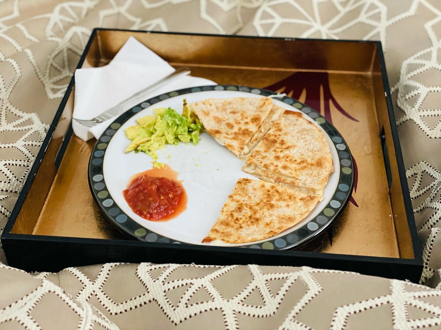 I am a grateful recipient of this delicious chicken quesadilla made especially for me (as requested) and brought to my room, by my 12 yr old who has mad kitchen skillz. 

Typically I&rsquo;m not a fan of food in the bedrooms! 🤮. But, resting after m
